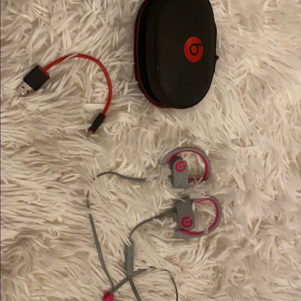 Pink Power Beats( wireless)
